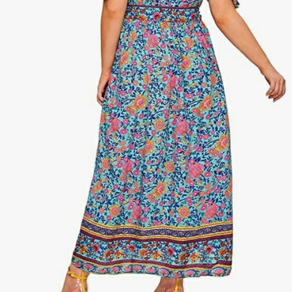 NWT☆Plus Size 3X Gorgeous Blue Floral Cold Shoulder Tie Back Maxi Dress☆Must See - Picture 7 of 9